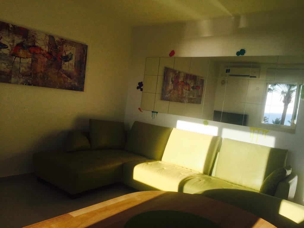 Alexsea Apartment Хайфа Стая снимка